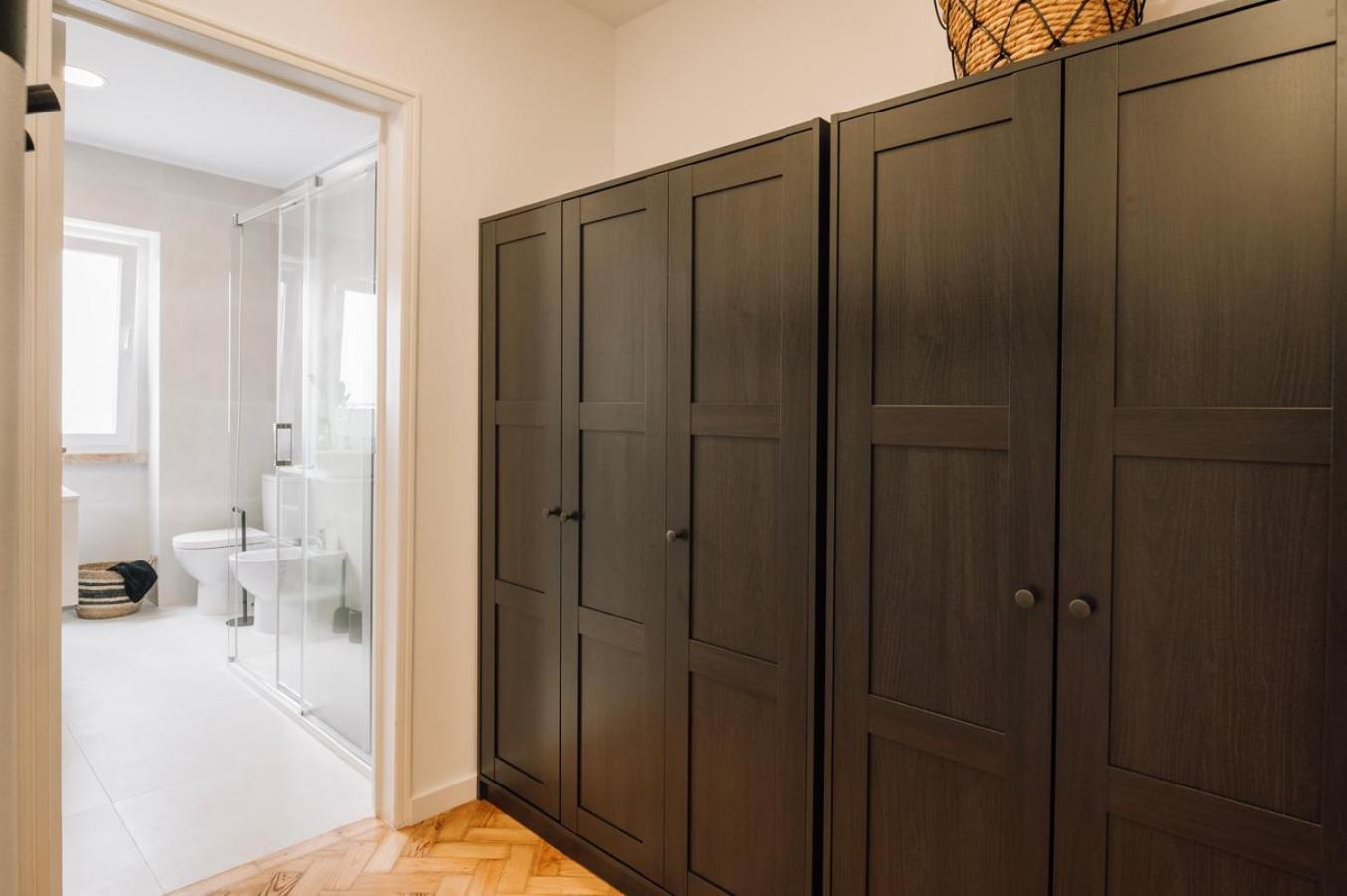 Rupit - 3 Bedrooms, Office And Terrace In Alvalade Apartamento Lisboa