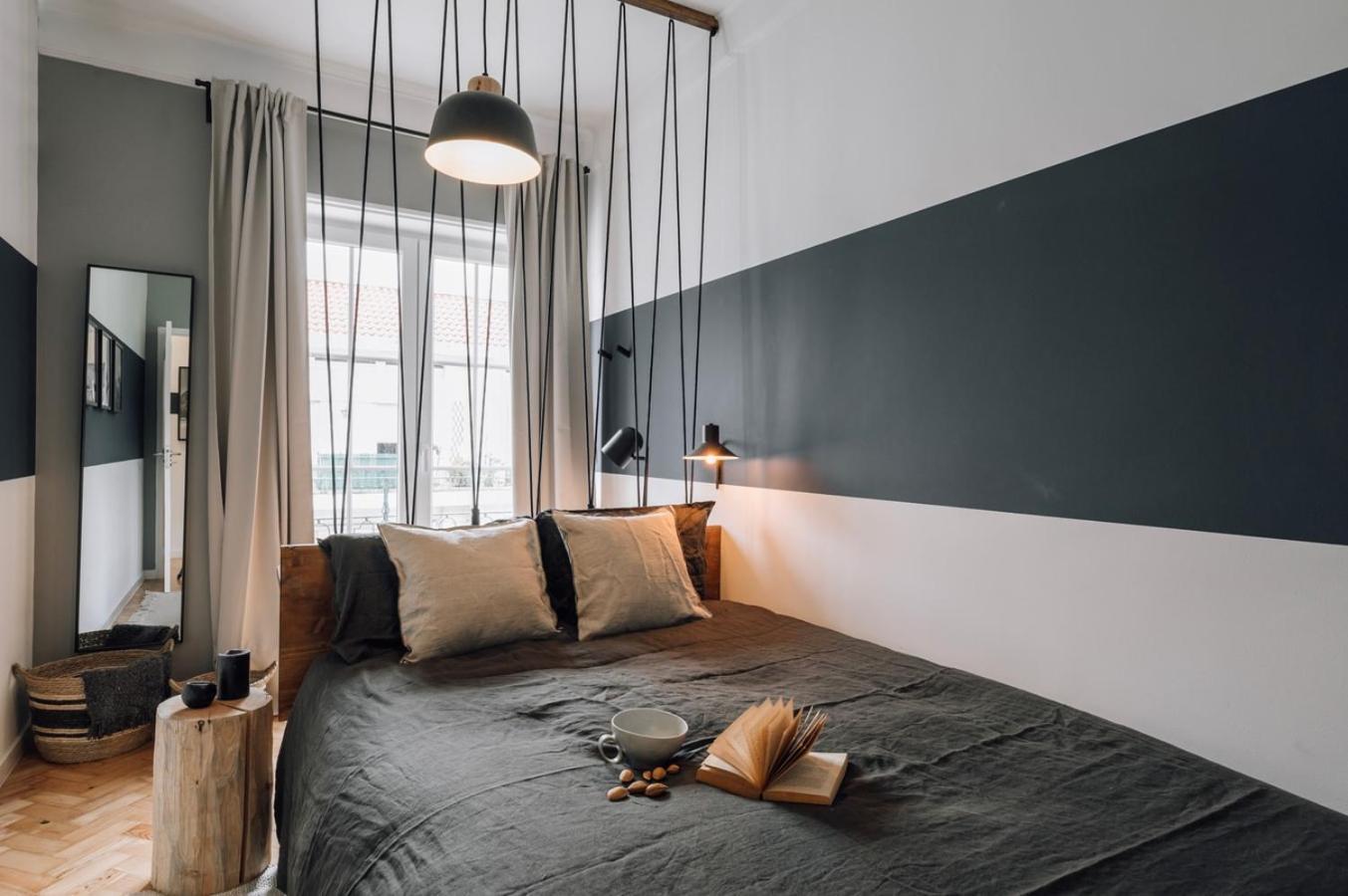 Rupit - 3 Bedrooms, Office And Terrace In Alvalade Apartamento Lisboa