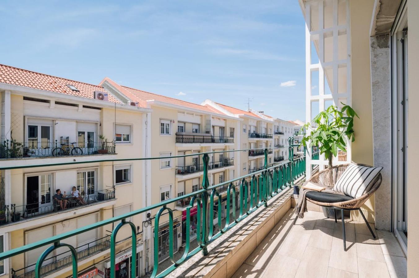 Rupit - 3 Bedrooms, Office And Terrace In Alvalade *