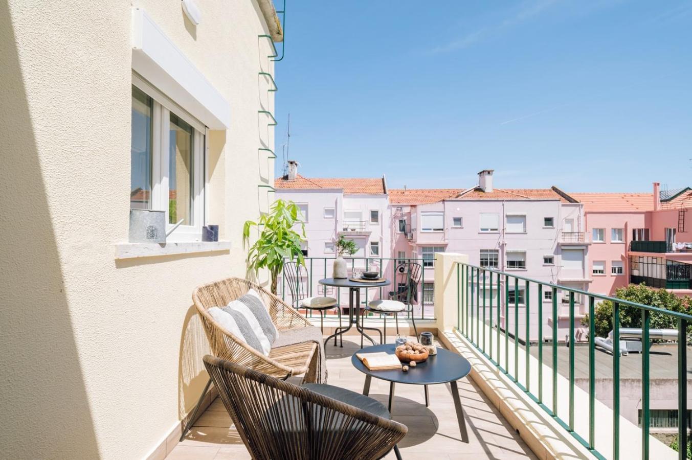 Rupit - 3 Bedrooms, Office And Terrace In Alvalade Lisboa